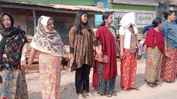 অস্ট্রেলিয়া প্রবাসীর মিথ্যা মামলা ও হয়রানির প্রতিবাদে রাখাইনদের মানববন্ধন