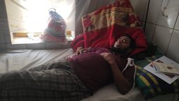 অন্ডকোষ চেপে দেবরকে হত্যাচেষ্টার অভিযোগ ভাবির বিরুদ্ধে