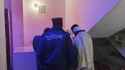 কুয়াকাটায় আবাসিক হোটেলে মিলল নারী পর্যটকের ঝুলন্ত মরদেহ