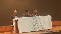 নির্বাচনের আগে লুট হওয়া অস্ত্র দ্রুত উদ্ধারের নির্দেশ প্রধান উপদেষ্টার