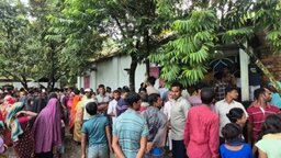বগুড়ার শিবগঞ্জে মা-ছেলেকে কুপিয়ে হত্যা