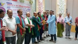 সাহিত্যের মঞ্চে সরাইলের জয়গান: কবির কলম পদক ২০২৫ দুই কৃতির হাতে