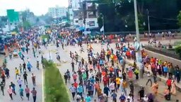 নীলফামারী ইপিজেডে শ্রমিক-আইনশৃঙ্খলা বাহিনীর সংঘর্ষে নিহত ১