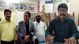 চেয়ারম্যানের পদ নিয়ে নাটক: অসুস্থতার অজুহাত নাকি রাজনৈতিক ফাঁদ?