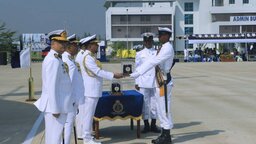 কলাপাড়ায় নৌবাহিনীর নবীন নাবিকদের বুটক্যাম্প প্রশিক্ষণ ও সমাপনী কুচকাওয়াজ অনুষ্ঠিত