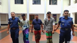 মাদারীপুরে ১৫টির বেশি মামলার আসামি এবার পুলিশের জালে