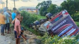 সরাইলে যাত্রীবাহী বাস নিয়ন্ত্রণ হারিয়ে খাদে, আহত ২৫