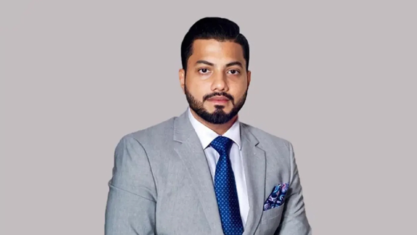 আজ দুপুরে পদত্যাগের ঘোষণা দেবেন ইশরাক