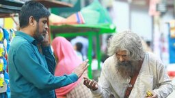 ফার্মগেটে ভিক্ষা করছেন ‘অ্যালেন স্বপন’, দিন শেষে পেলেন ৫০০ টাকা