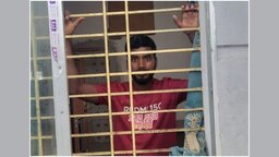 বগুড়ার শেরপুরে এসআই রোখসানাকে ‘ম্যাডাম’ ডাকায় আটক যুবক