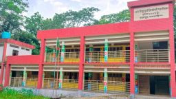 সংবাদ প্রকাশের পর প্রধান শিক্ষককে শোকজ