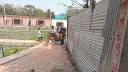 গোপালগঞ্জে  ক্লিনিক মালিকের বিরুদ্ধে রাস্তা দখল ও পরিবেশ দূষণের অভিযোগ