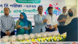 দেশ গঠনে বিদ্যালয়ের শিক্ষার্থীদের এগিয়ে আসতে হবে-মেয়র শাহাদাত