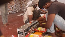 ঠাকুরগাঁওয়ের সেমাই কারখানায় লাখ টাকা জরিমানা