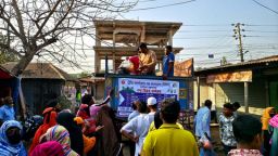 পবিত্র রমজান উপলক্ষে টিসিবি'র উদ্যোগে গোপালগঞ্জে ট্রাক সেল কার্যক্রম শুরু হয়েছে