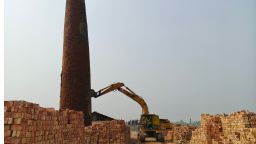 ধোঁয়া–দূষণের বিরুদ্ধে কঠোর প্রশাসন