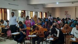 নীলফামারীতে ফ্রিল্যান্সিং প্রশিক্ষণের ভর্তি পরীক্ষা সম্পন্ন