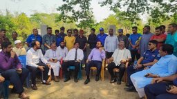 প্রধানমন্ত্রীর আগমন উপলক্ষে উলাশীর জিয়া খাল পরিদর্শনে যশোরের ডিসি