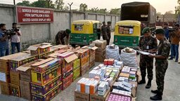 ফেনী সীমান্তে বিজিবির অভিযানে ৩৬ লাখ টাকার ভারতীয় পণ্য জব্দ