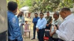 গোপালগঞ্জে হামের উপসর্গ নিয়ে মৃত শিশুর বাড়িতে চিকিৎসক দল