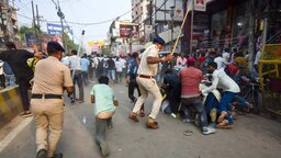 আন্দোলনের ঢেউ এবার ভারতে