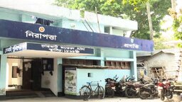 স্বামী মারা যাওয়ার ৯ বছর পর সন্তান জন্ম দিলেন বিধবা, এলাকায় চাঞ্চল্য