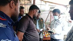 সাতক্ষীরায় দই-মিষ্টির কারখানায় ভোক্তা অধিকারের অভিযান, দুই প্রতিষ্ঠানকে জরিমানা