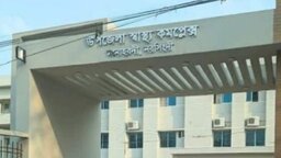 মনোহরদীতে ইপিআই ভ্যাকসিন সংকটে দুর্ভোগ পোহাচ্ছেন সেবা গ্রহিতারা