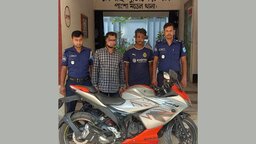 পাংশা থানা পুলিশের অভিযানে চোরাই মোটরসাইকেল উদ্ধারসহ গ্রেফতার ২