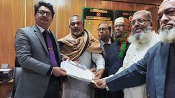 শেষ দিনে গোপালগঞ্জ-৩ আসনে মনোনয়নপত্র জমা দিলেন এস এম জিলানি