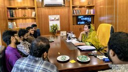 বিশ্ববিদ্যালয়ের সামগ্রিক উন্নয়ন ও শিক্ষার সুষ্ঠু পরিবেশ নিশ্চিতকরণে শিবিরের স্মারকলিপি