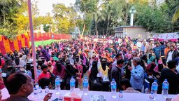 নোয়াখালীতে ধানের শীষের উঠান বৈঠকে নারীদের ঢল