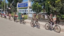 কলাপাড়ায় জলবায়ু ন্যায় বিচারের দাবিতে সাইকেল র‌্যালি ও মানববন্ধন অনুষ্ঠিত