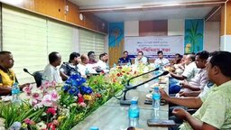 মনোহরদীতে কর্মরত সাংবাদিকদের সঙ্গে নবাগত ইউএনওর মতবিনিময়