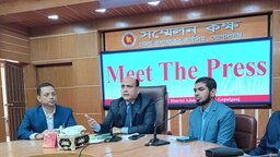 গোপালগঞ্জে নতুন জেলা প্রশাসকের সাথে সাংবাদিকদের মতবিনিময়