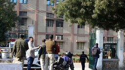 ‘দিল্লি হবে খালিস্তান’, ভারতীয় পার্লামেন্টসহ বহু স্কুল উড়িয়ে দেওয়ার হুমকি