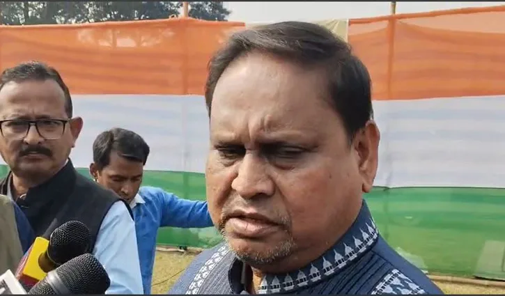 বাবরি মসজিদ নির্মাণের ডাক দেওয়ায় সাসপেন্ড তৃণমূল কংগ্রেসের নেতা