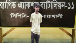 বিধবাকে পুকুরপাড়ে গণধর্ষণ: র‍্যাবের অভিযানে মূল হোতা আটক
