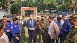 গোপালগঞ্জের ৩টি ভোট কেন্দ্র পদের্শন করলেন জেলা প্রশাসক