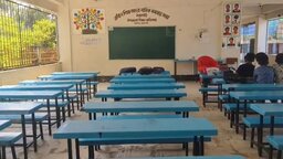 কলাপাড়ায় দ্বিতীয় দিনের মতো চলছে প্রাথমিক শিক্ষকদের কর্মবিরতি