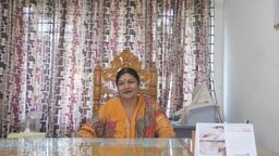 পুরো দপ্তর সামলাচ্ছেন কর্মকর্তা একাই