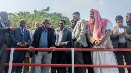 বাকেরগঞ্জে  লঞ্চঘাটের উদ্বোধন করলেন উপদেষ্টা ব্রিগেডিয়ার জেনারেল (অবঃ) ড. এম সাখায়েত হোসেন