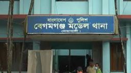 ইয়াবাসহ পুলিশ কনস্টেবল গ্রেপ্তার: পুলিশের বক্তব্যে রহস্যজনক নীরবতা