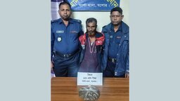 শার্শায় মাদক বিরোধী অভিযানে গাঁজাসহ গ্ৰেফতার ১