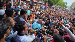 ‘হাসিনার মৃত্যুদণ্ড দেখে মরতে চাই’ – এনসিপি নেতা সারজিসের মন্তব্যে তোলপাড়