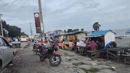 অপরিকল্পিত ঝুঁপড়ি ঘরের কারনে সৌন্দর্য হারাচ্ছে কুয়াকাটা সমুদ্র সৈকত