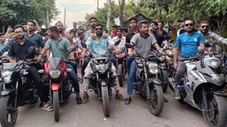 ঝালকাঠিতে ছাত্রদলের মোটরসাইকেল মহড়া ও বিক্ষোভ মিছিল
