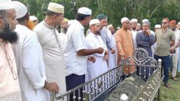 বাকেরগঞ্জে  সাংবাদিক সাঈদের মৃত্যুতে  শোকের ছায়া, জানাযা শেষে পারিবারিক গোরস্থানে  দাফন