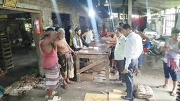সাতক্ষীরায় অস্বাস্থ্যকর পরিবেশ ও আগাম তারিখ ব্যবহারের দায়ে ‘বিসমিল্লাহ ফুড প্রোডাক্টস’কে জরিমানা