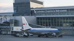 ইউক্রেনে রুশ হামলার জেরে পোল্যান্ডের দুই বিমানবন্দর বন্ধ ঘোষণা